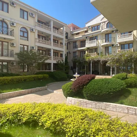 Apartment Royal Bay 6 Sea View